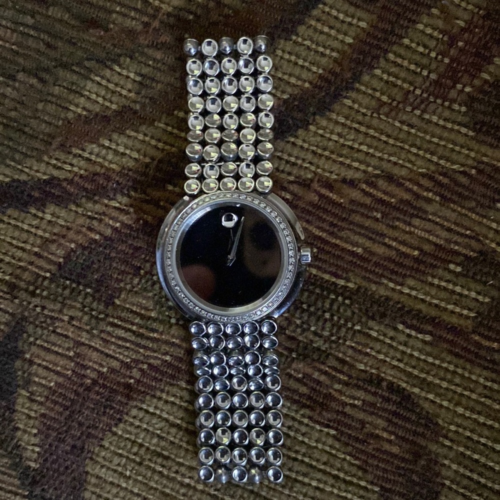 Authentic Movado Mirrored Dial Diamond Bezel 28MM Trembrilli Ladies Dress Watch! - Picture 5 of 16